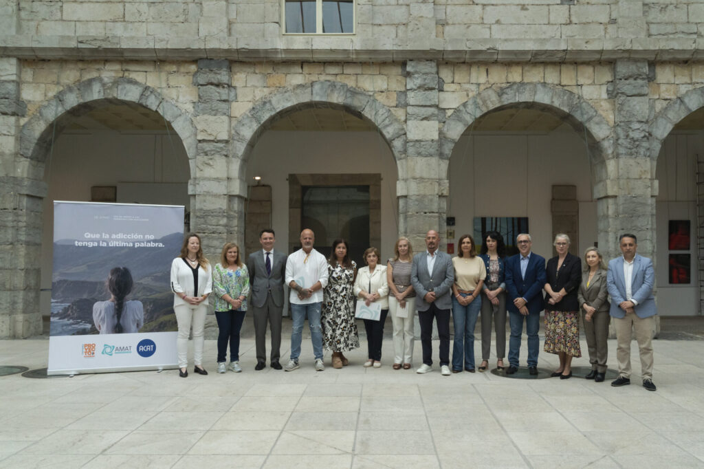 Cantabria subraya la necesidad de «repensar la prevención» ante las nuevas formas de dependencia registradas