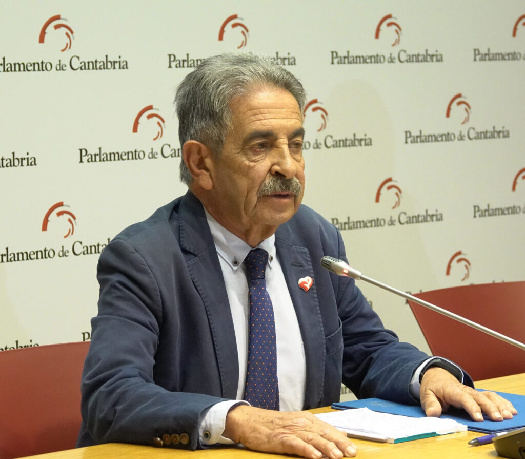 Revilla se presentará a la reelección como Secretario General del PRC en el Congreso Ordinario de 2026
