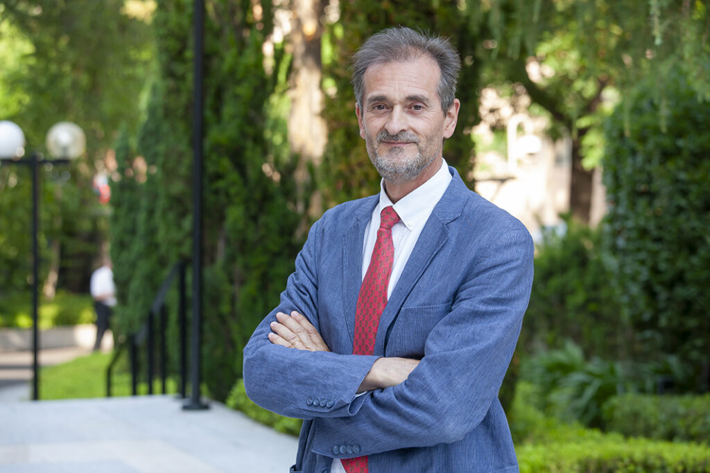 La Universidad de Cantabria reivindica la dimensión científica y cultural de la Edad de Plata en el Centro Cultural Doctor Madrazo