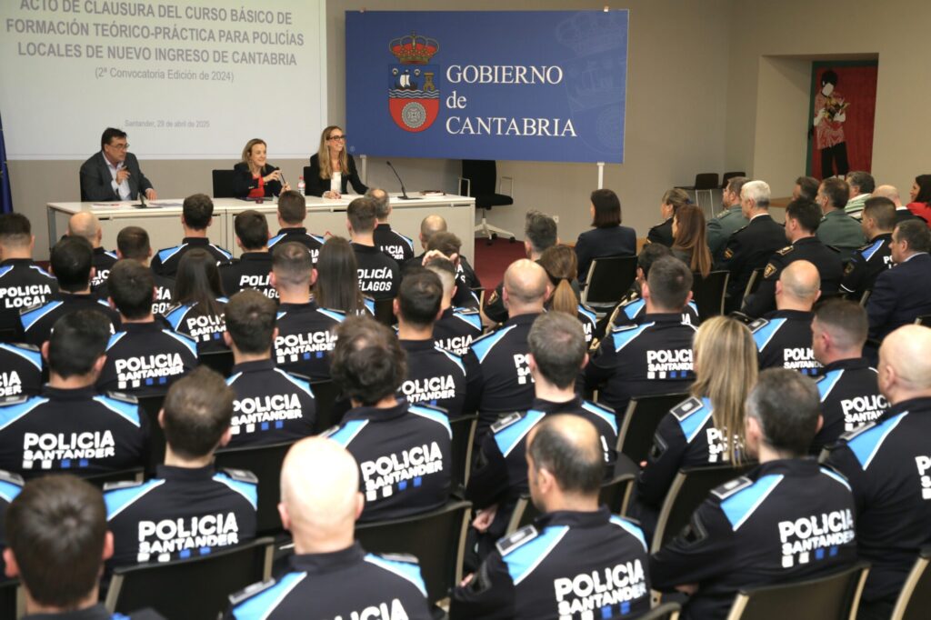 El Gobierno cántabro somete a información pública las nuevas Normas Marco para coordinar y mejorar la Policía Local