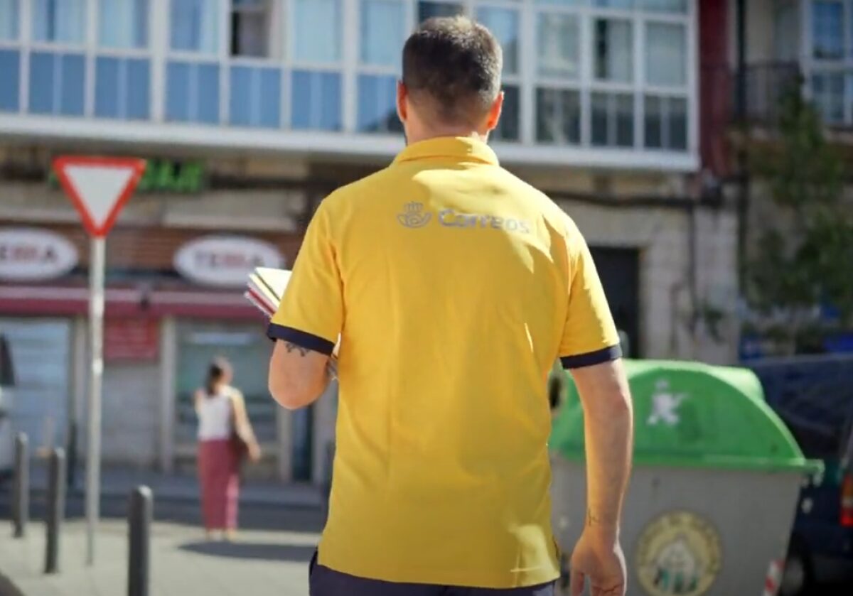 Personal de Correos en Santander
