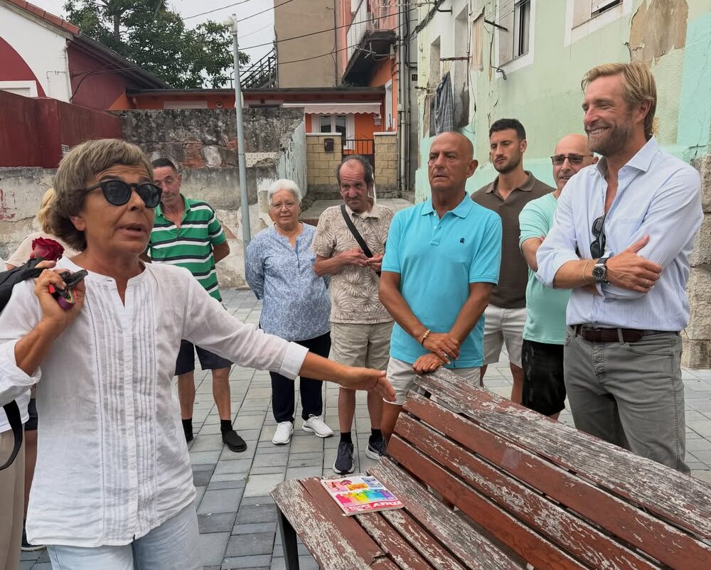 Felipe Piña visita el Barrio San Martín