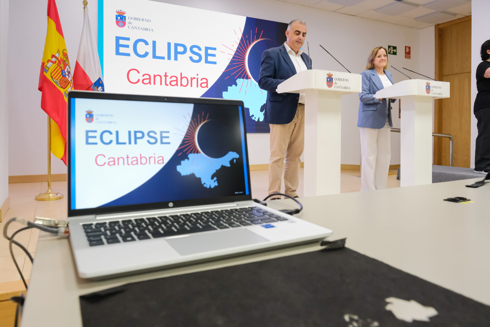 Presidencia presenta las medidas tomadas para el Eclipse de Sol Agosto 2026