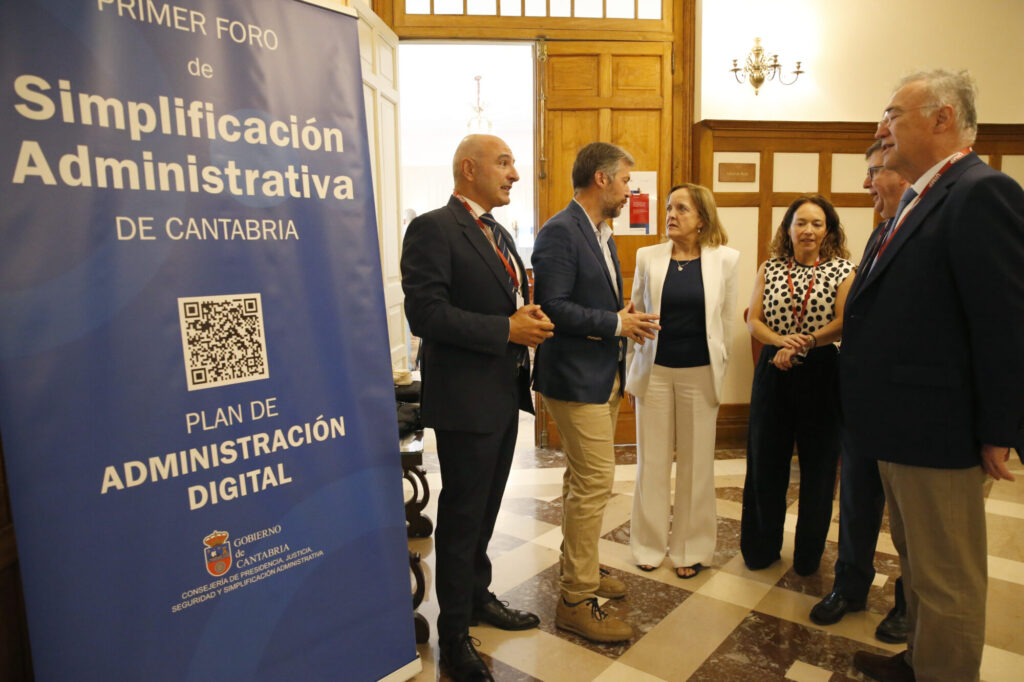 La simplificación administrativa “ya no es una opción” con una transformación “sin marcha atrás” en Cantabria