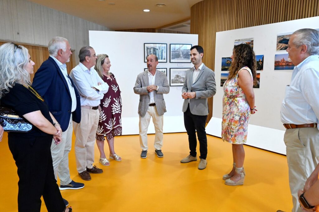 Santander acerca la diversidad cultural de seis países con una Exposición del Cuerpo Consular