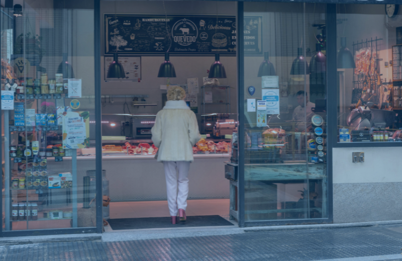 Autónomos asfixiados: Levantar la Persiana le cuesta 104 Euros al día a los pequeños Negocios de Cantabria